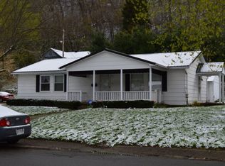 1202 Lakeview Ave, New Boston, OH 45662
