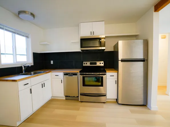 4751 NE 99th Ave #2, Portland, OR 97220