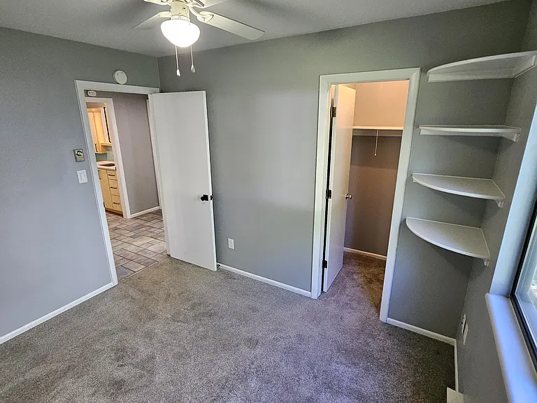 3500 Rolling Green Dr #B4 — Photo 19