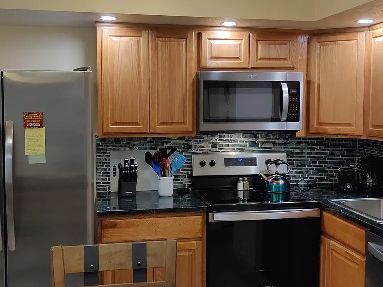 211 Tyler Ave — Photo 16