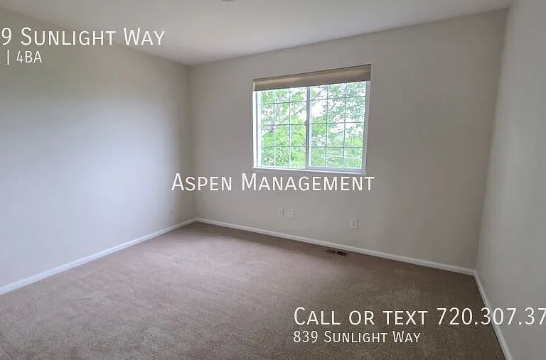 839 Sunlight Way — Photo 25