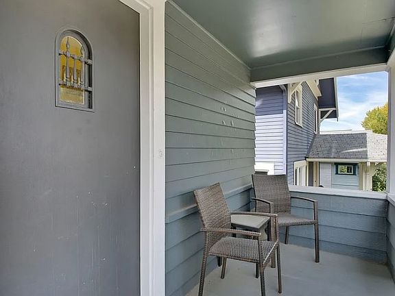 3rd image of 1006 N Anderson St