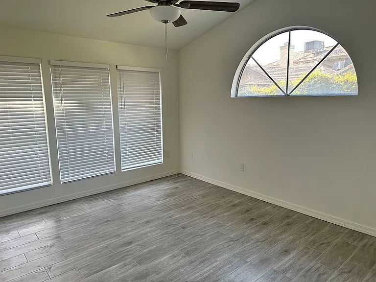 1430 W Camino Ct — Photo 19