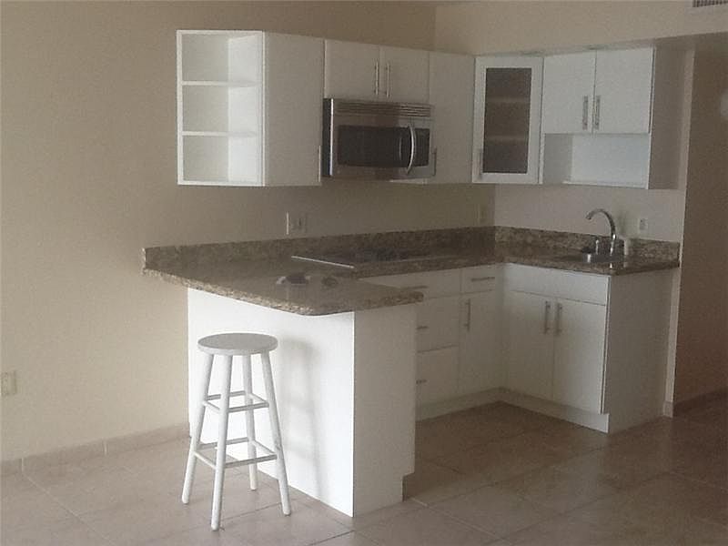 1st image of 555 NE 15th St APT 410
