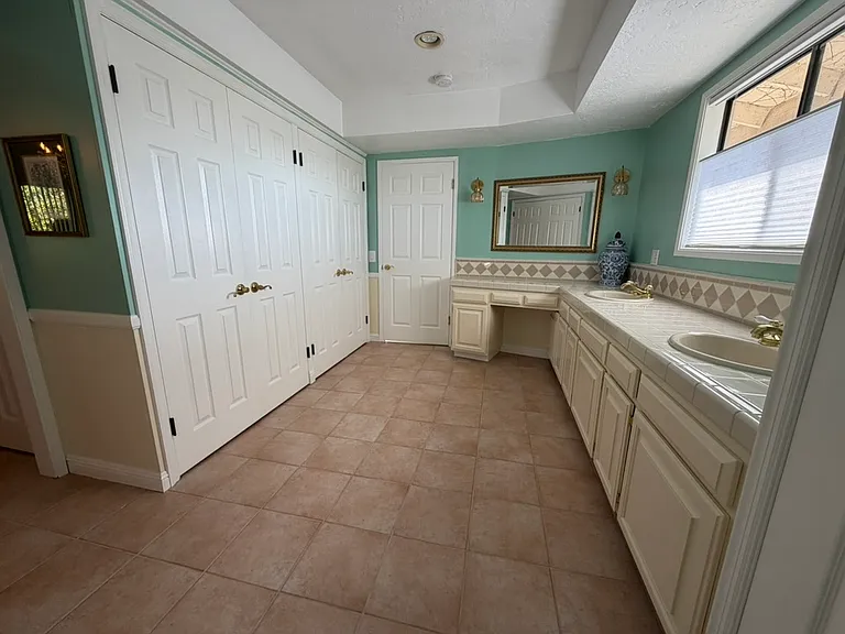 River Farm Dr — Photo 10