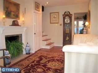 139 Monroe St, Philadelphia, PA 19147