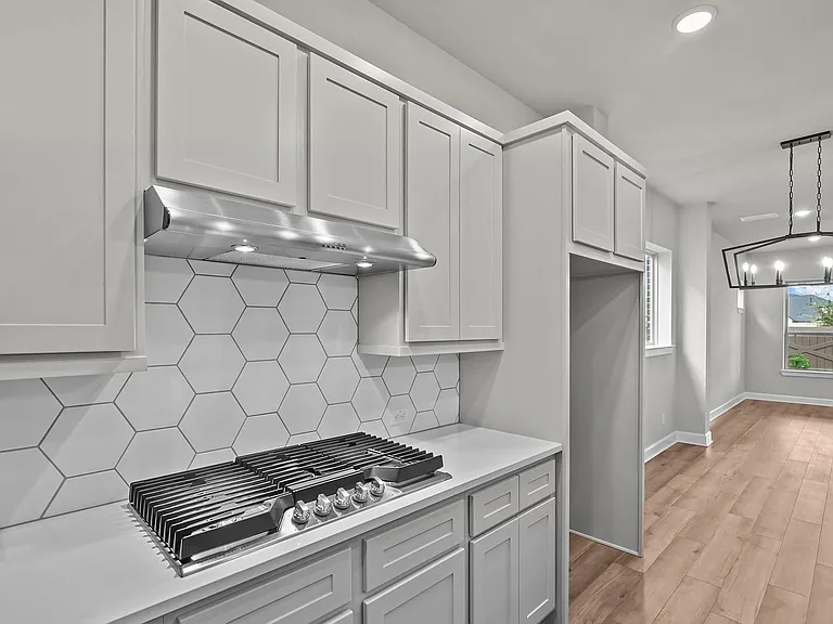 210 Ginger St — Photo 14