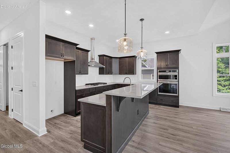 2nd image of 12 Kenzie Court