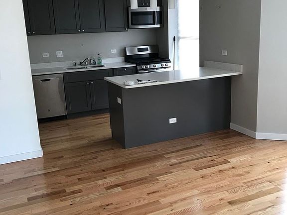 4th image of 4527 S Evans Ave #2