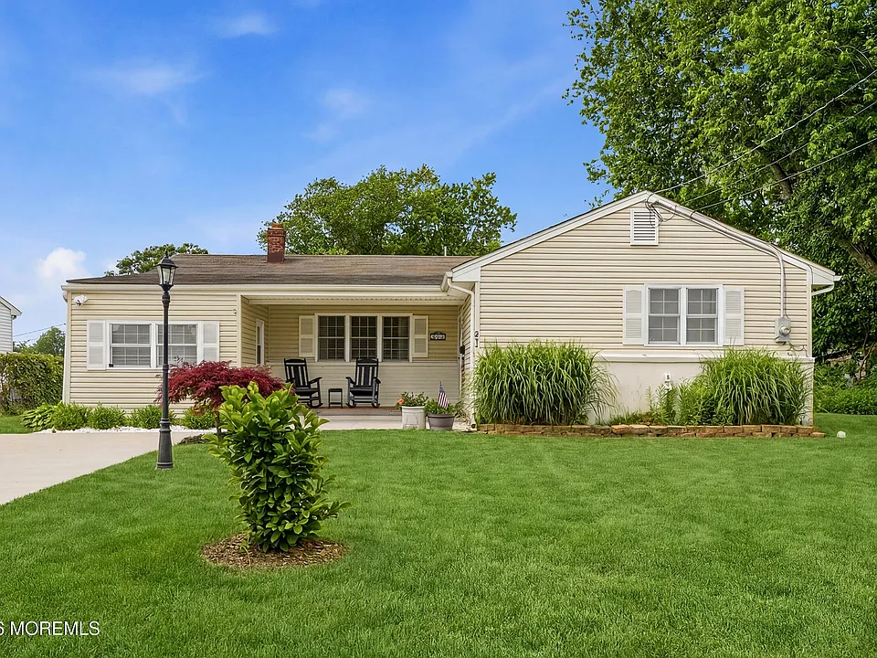 81 Berry Pl