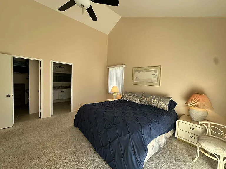 2350 E Miramonte Cir #E — Photo 24