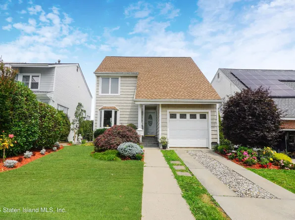 174 Heffernan St, Staten Island, NY 10312