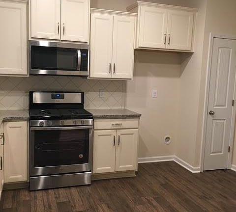 Kitchen (taken before new fridge was delivered)