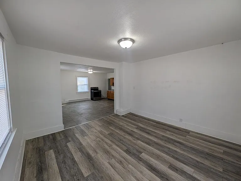 501 N Main St — Photo 5