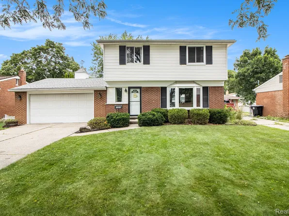 35936 Meadowbrook St, Livonia, MI 48154