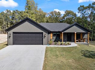 13 Berwick Ln, Bella Vista, AR 72714