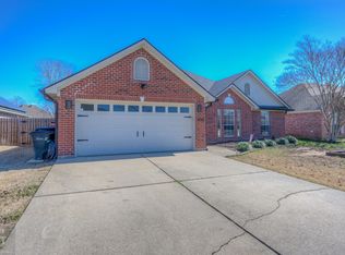 5781 Gold Crest Dr, Bossier City, LA 71112