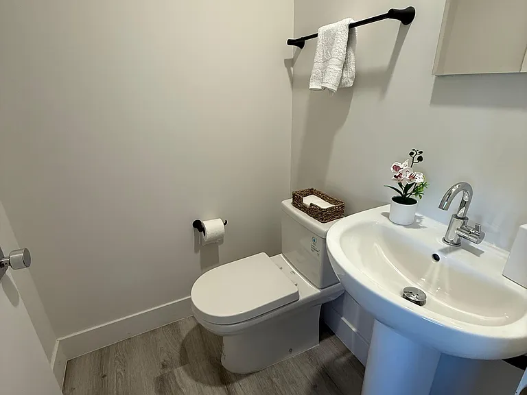 222 N Coronado St #222 — Photo 6