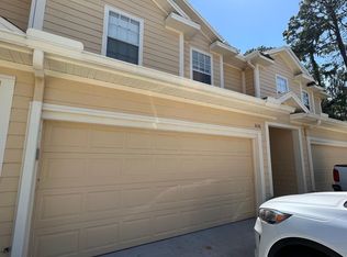 3636 Pine Knot Dr, Valrico, FL 33596