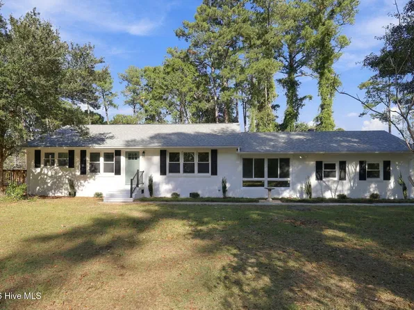 2001 Watson Avenue, Newport, NC 28570