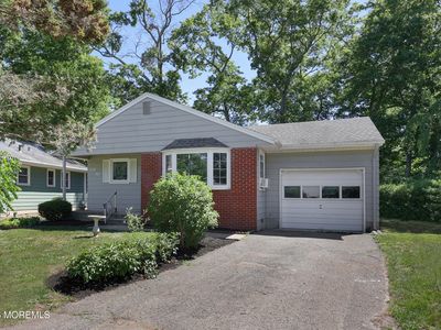61 Morning Glory Court, Toms River, NJ, 08755