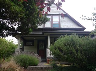 1714 Madrona Dr, Seattle, WA 98122