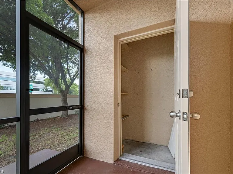 4172 Castilla Cir #101 — Photo 35