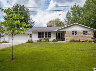 14300 W Michigan Ave, Albion, MI 49224
