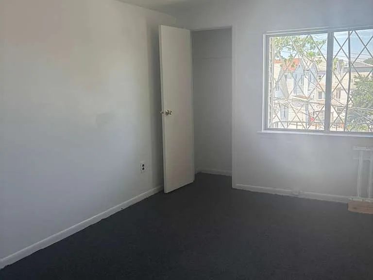 286 Steuben St #1 — Photo 4