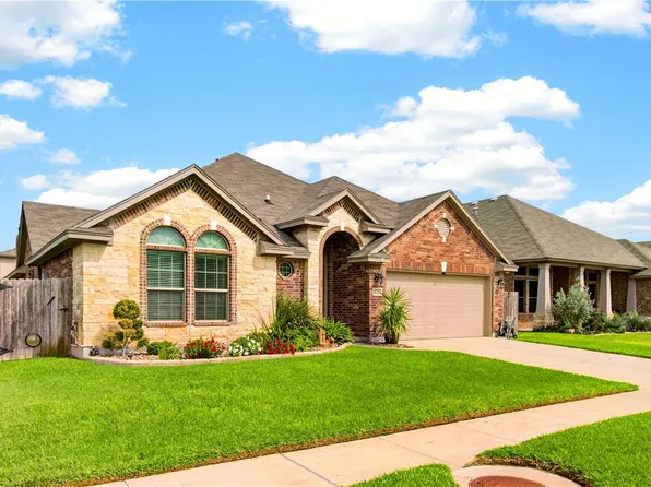2226 Pajaro Ln, Corpus Christi, TX 78414