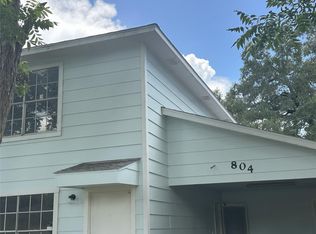804 Ward St, Rosenberg, TX 77471