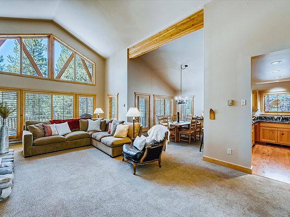 3rd image of 99 Primrose Lane