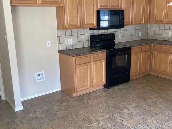 5th image of 2124 Dorman Dr