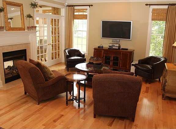 5th image of 8 Persimmon Dr
