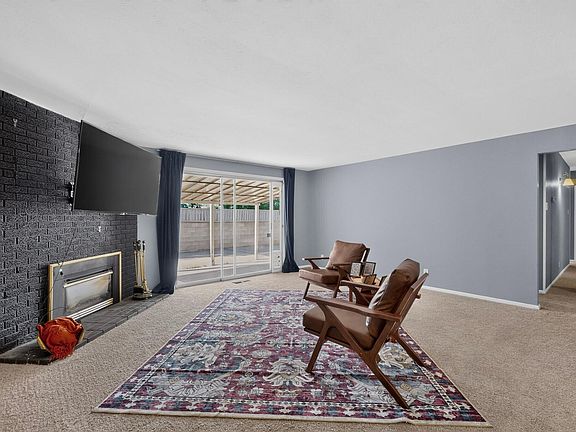 3rd image of 10708 Bellamah Ave NE