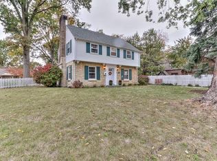 2004 Lake Terrace Dr, Danville, IL 61832