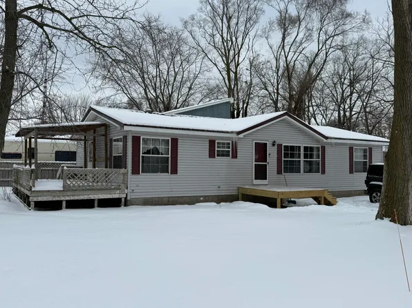 2247 Madalene Ave, Muskegon, MI 49442