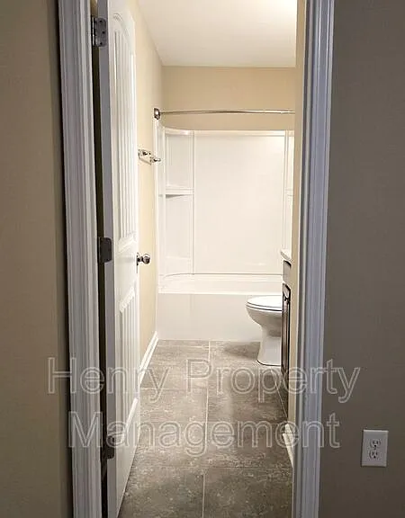 1005 Magnolia Leaf Ct — Photo 24