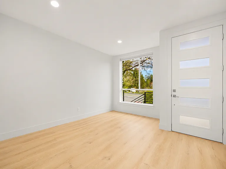 10162 Holman Rd #F — Photo 3