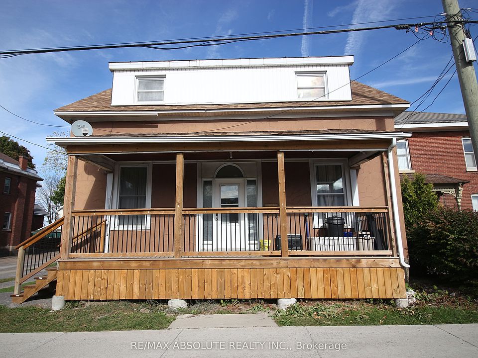 2nd image of 37 Raglan St N