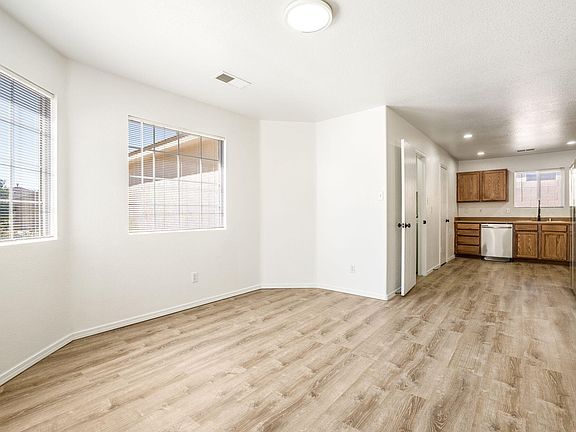5th image of 7805 Latir Mesa Rd NW