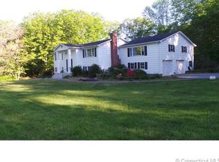 2024 Storrs Rd, Mansfield, CT 06268