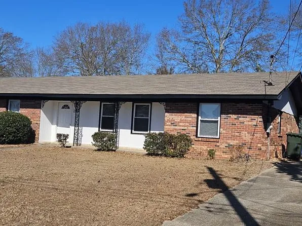 1801 Westover Dr, Dothan, AL 36303