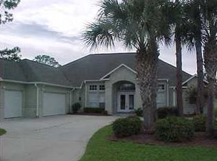 1111 Willowood Cir, Gulf Breeze, FL 32563