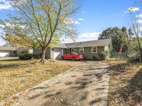 11835 Crocus St NW, Coon Rapids, MN 55433