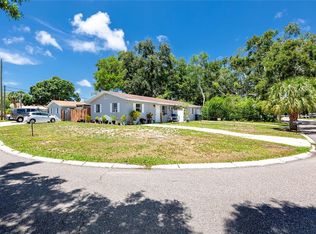 122 Wertz Dr, Largo, FL 33771