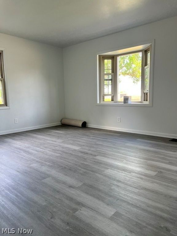 814 Laird Ave NE, Warren, OH - View 5