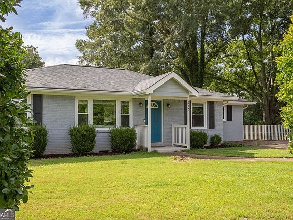 2nd image of 2485 Tilson Rd