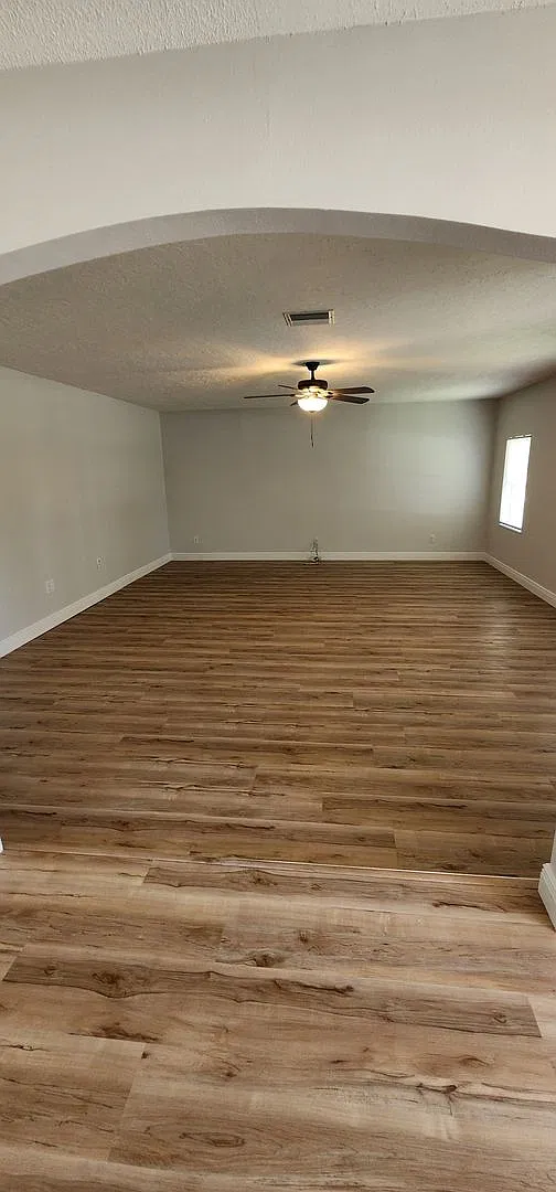 Single Family Home — Photo 3