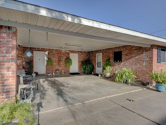 5th image of 201 W Gibbs Ln